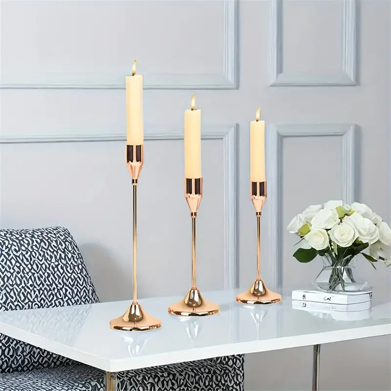 Castiçais de Vela Luxury Dourado 3 Peças - Carioca
