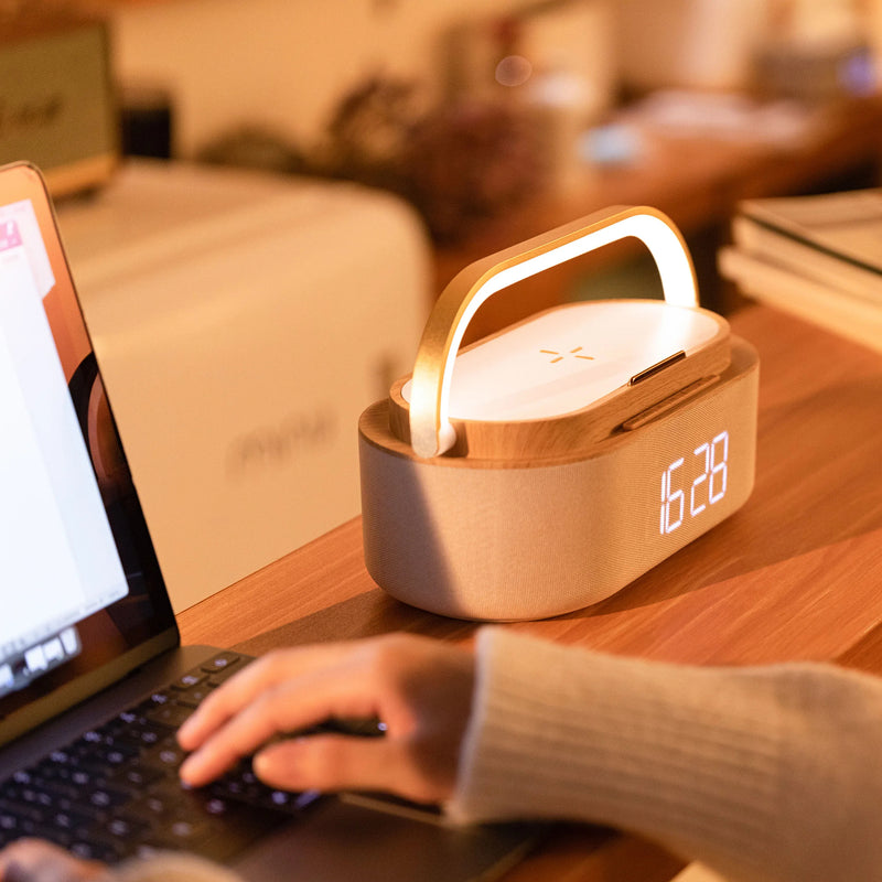 Luminária Multifuncional 5 em 1 Bluetooth e Carregamento Sem Fio