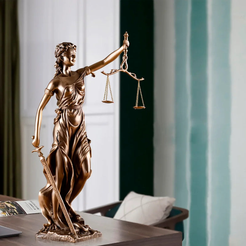 Escultura Themis Deusa da Justiça - Carioca
